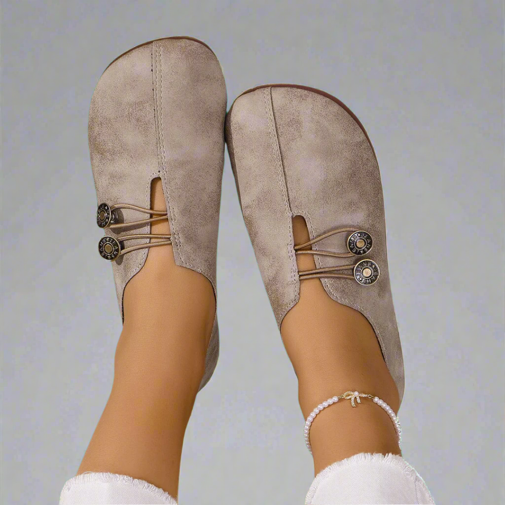 SOLEVA™ – Zeitlose Slipper