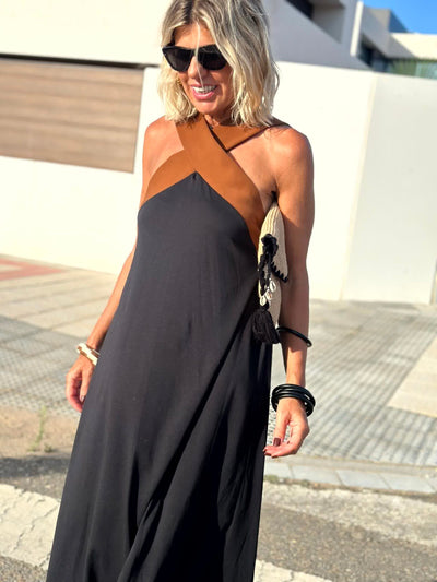 Sienna | Elegantes Kleid mit Offenem Rücken und Modischem Kreuzkragen